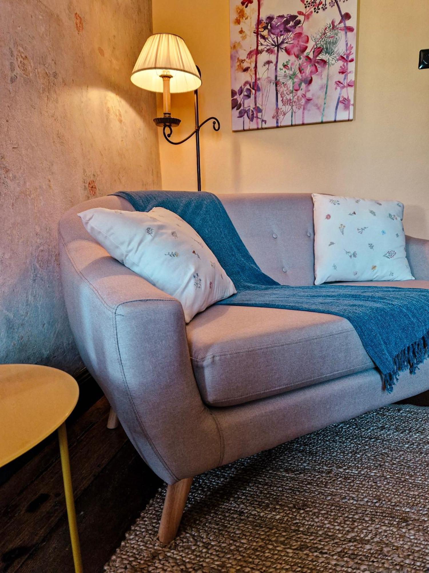 B&B Gutshaus De La Fontaine Feilsdorf Esterno foto